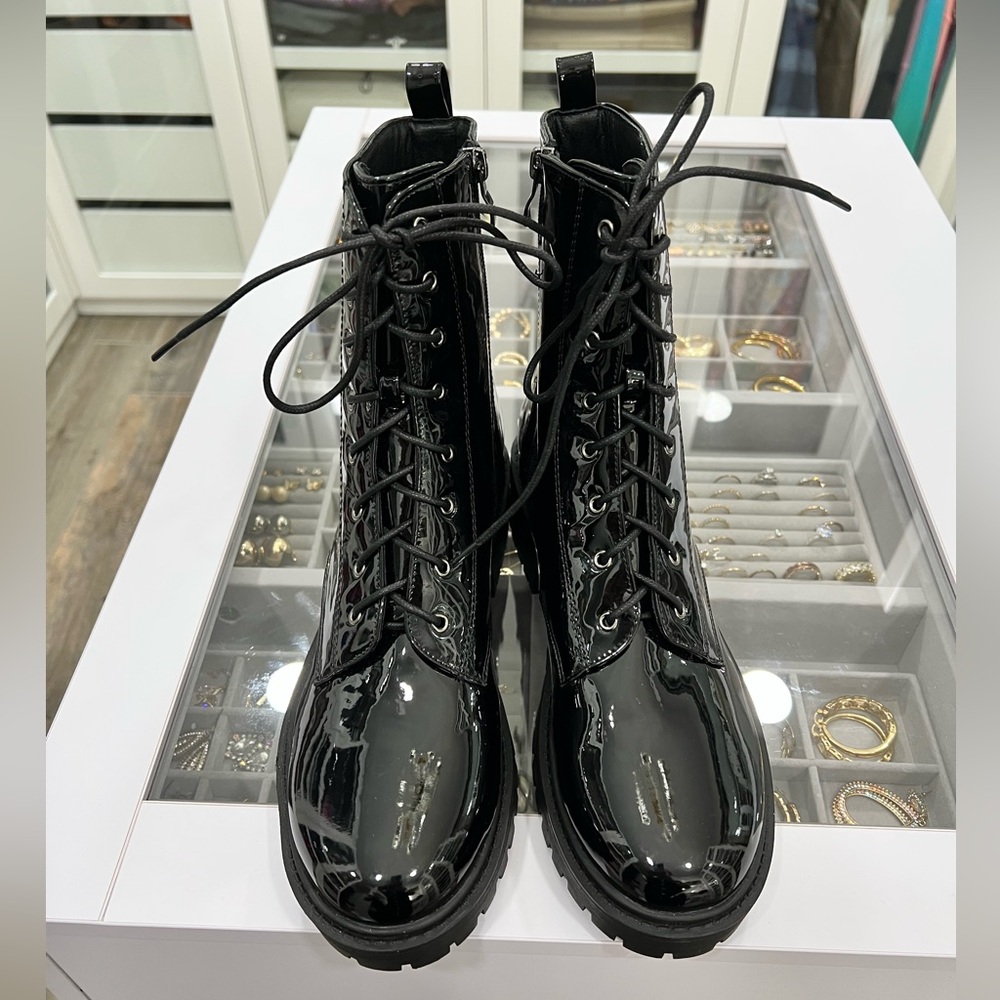 Black Shiney Faux Leather Boots NWOT